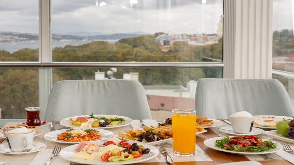 Panoramic Restaurant Adamar Hotel