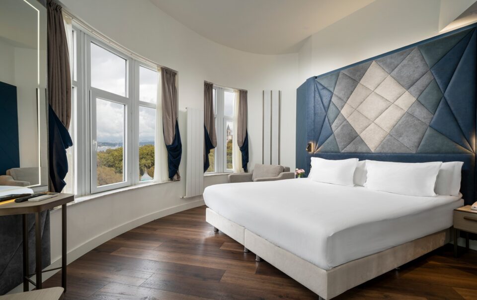 Adamar Hotel Deluxe Room